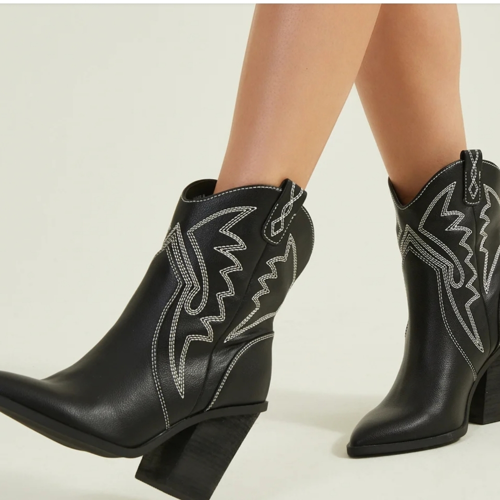 BLACK Cowboy booties